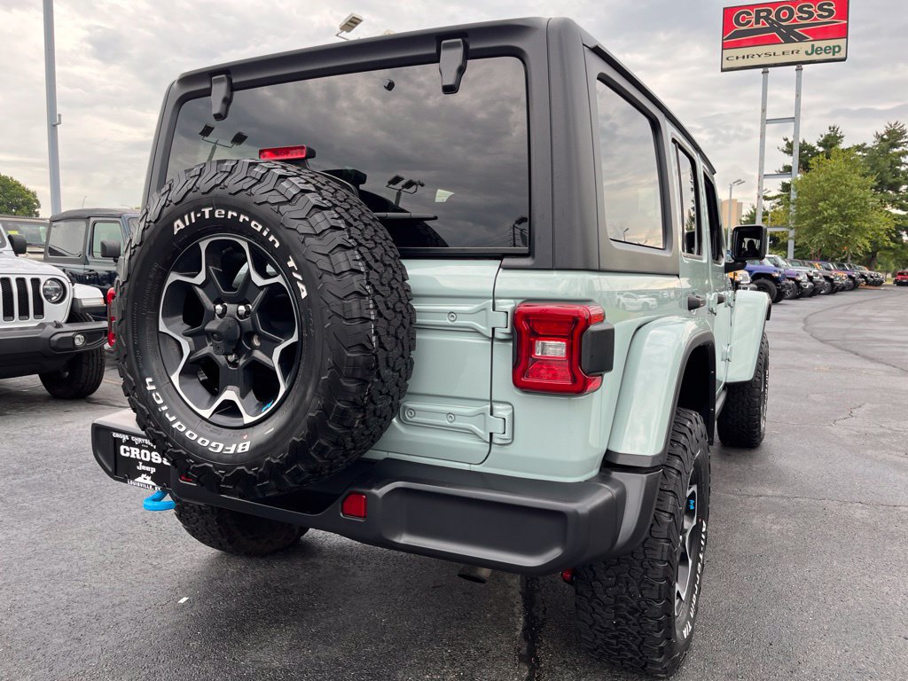 Used 2023 Jeep Wrangler Unlimited Rubicon 4xe w/ Cold Weather Group AWD/4WD image 64