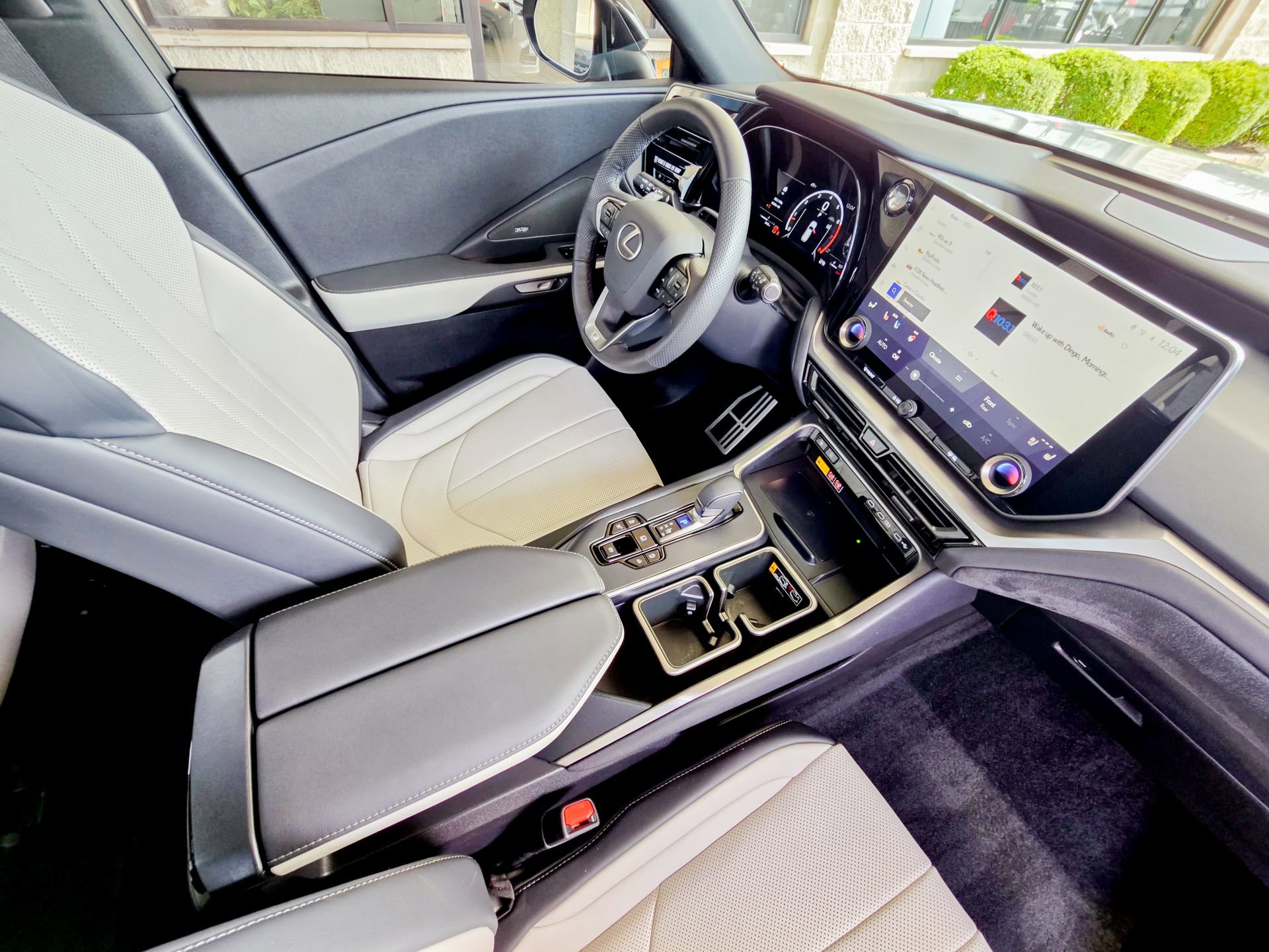 Used 2026 Lexus TX 350 AWD w/ Technology Package image 37