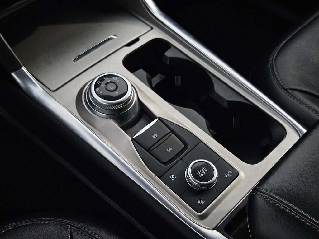 Used 2023 Ford Explorer Limited image 29