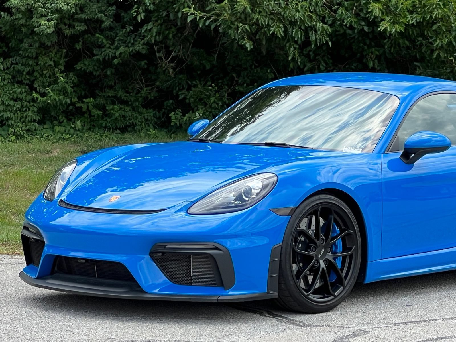 Used 2023 Porsche 718 Cayman GT4 RWD image 13