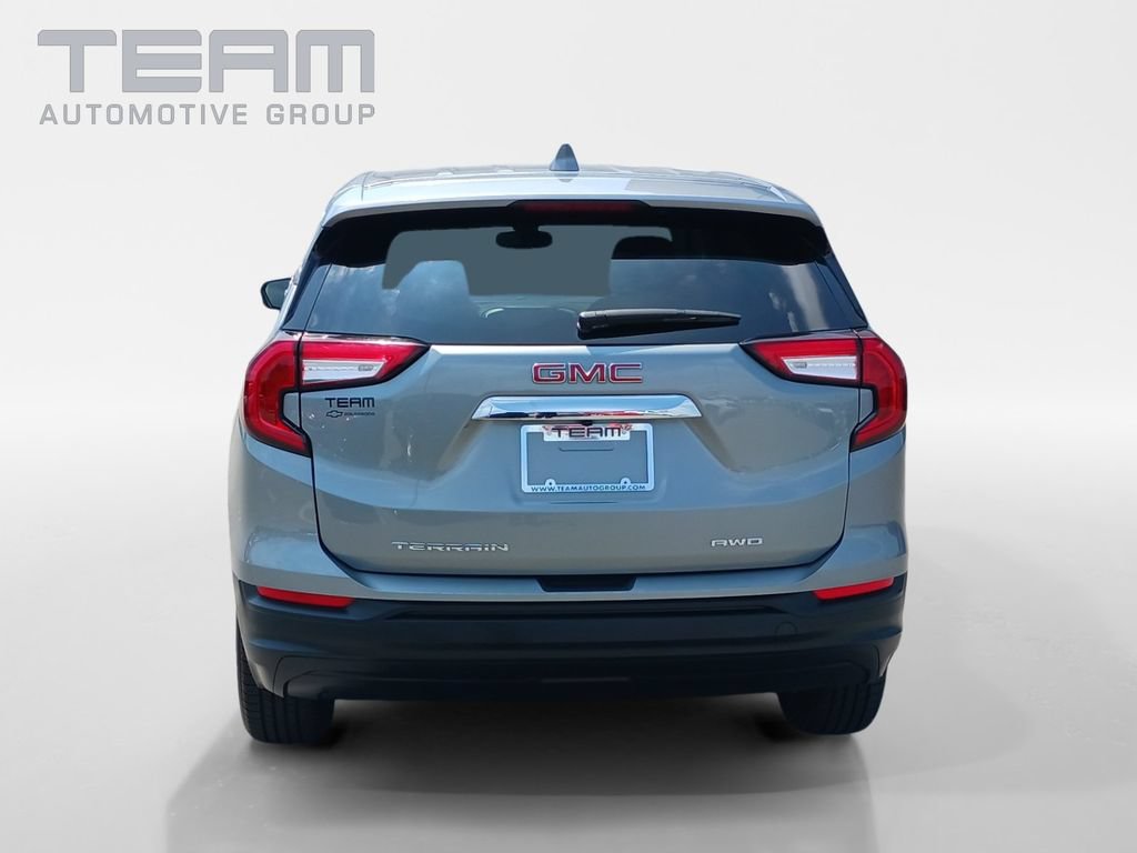 Used 2024 GMC Terrain SLE AWD/4WD image 6