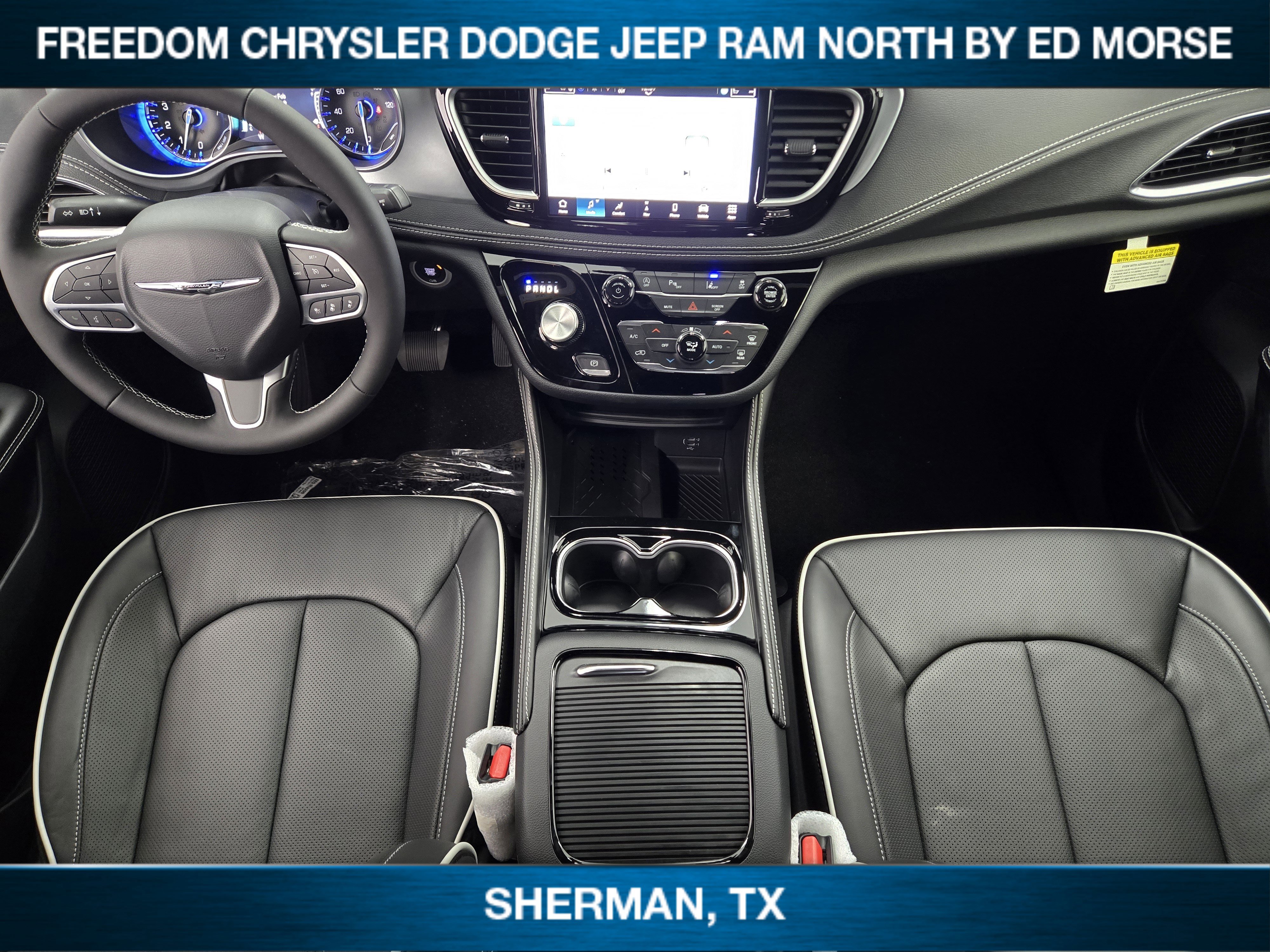 New 2026 Chrysler Pacifica Limited image 20