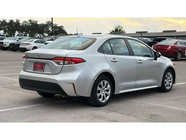 Used 2023 Toyota Corolla LE FWD image 6
