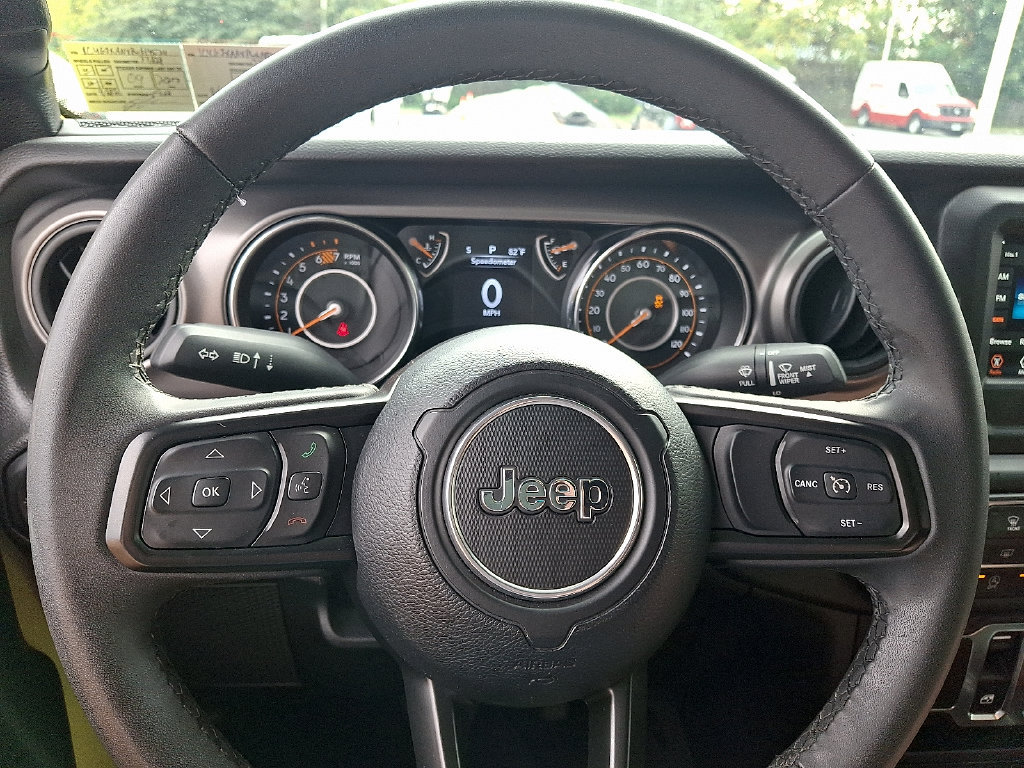 Used 2023 Jeep Wrangler Sport AWD/4WD image 21