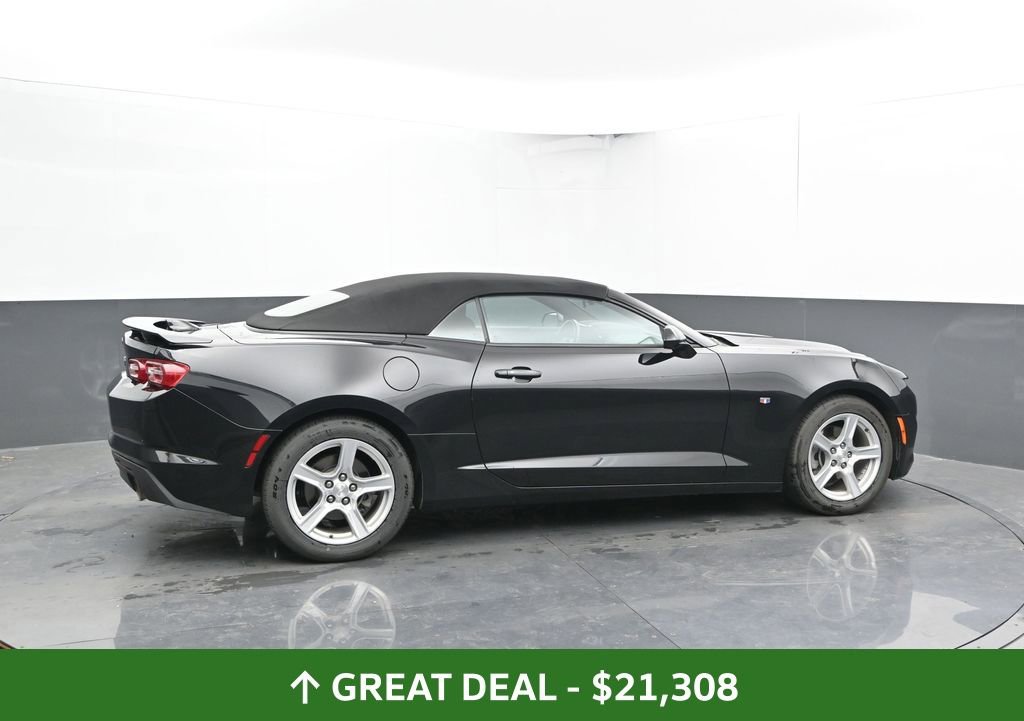 Used 2023 Chevrolet Camaro LT image 14