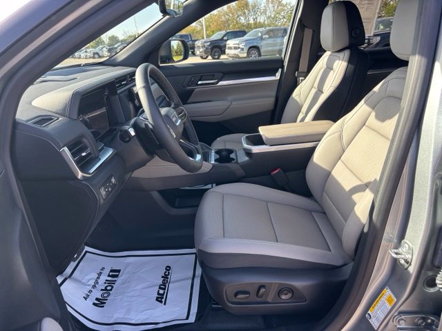 Certified 2026 GMC Terrain Elevation w/ Elevation Premium Package AWD/4WD image 18
