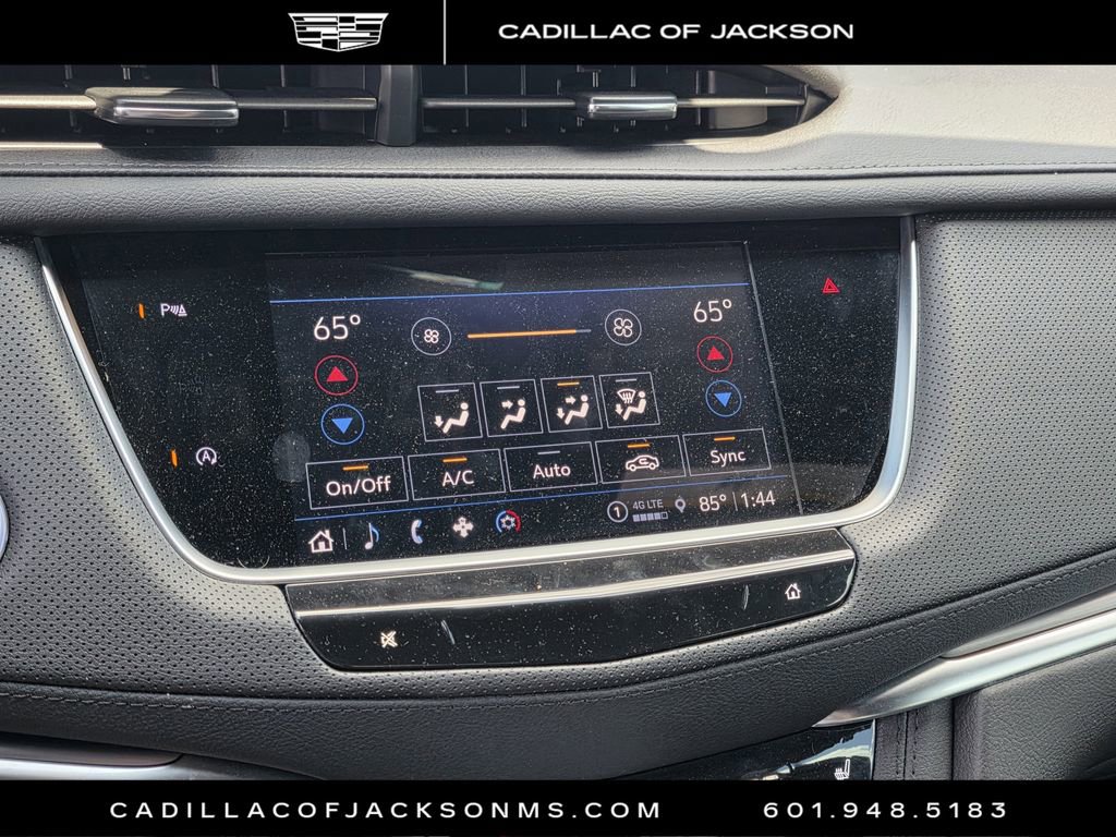 New 2026 Cadillac XT5 Luxury FWD image 11
