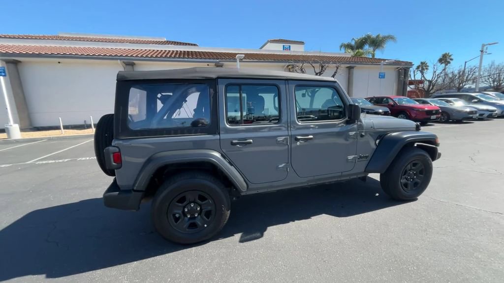 Used 2023 Jeep Wrangler Sport image 9