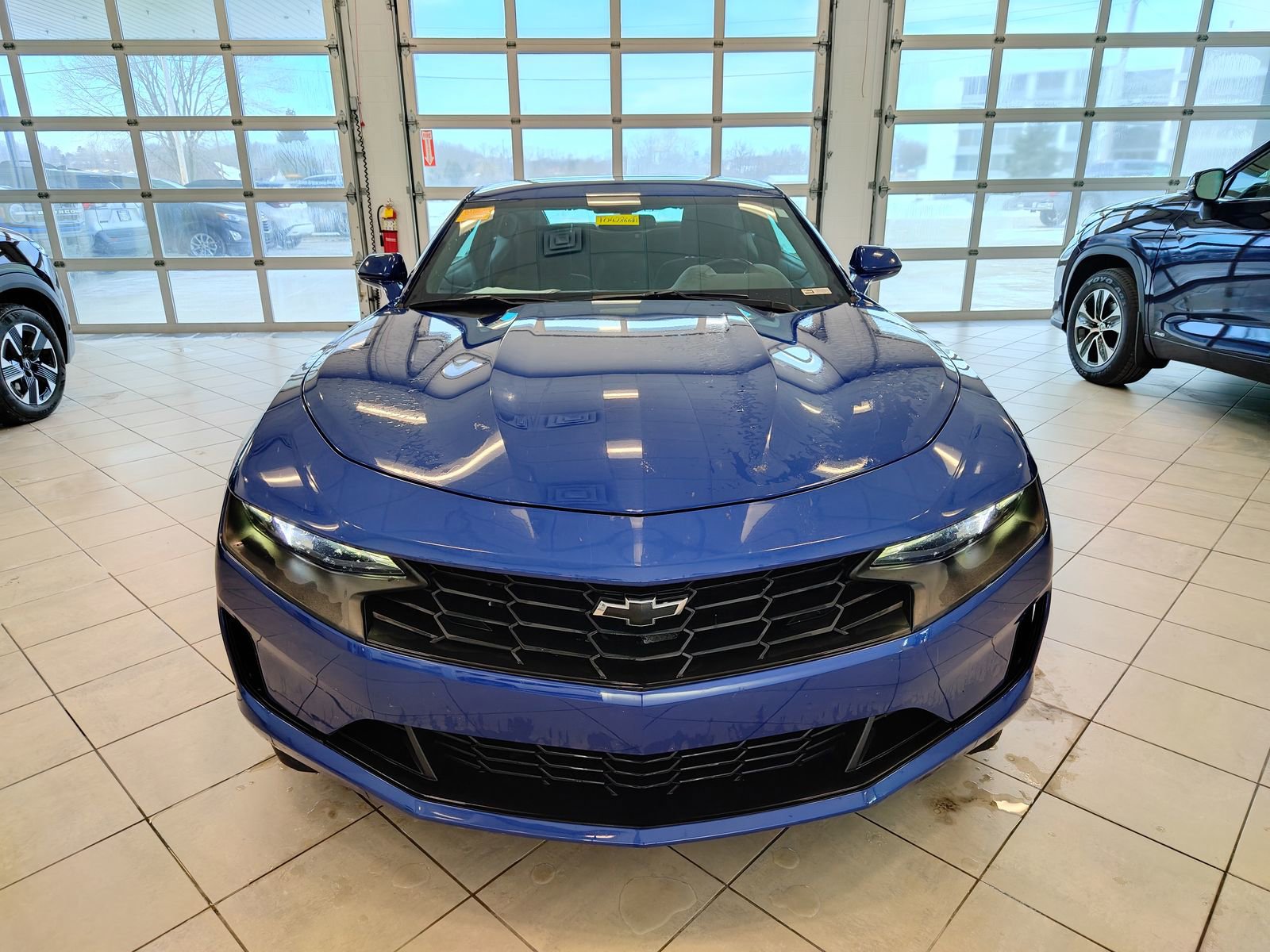 Used 2020 Chevrolet Camaro LT image 9