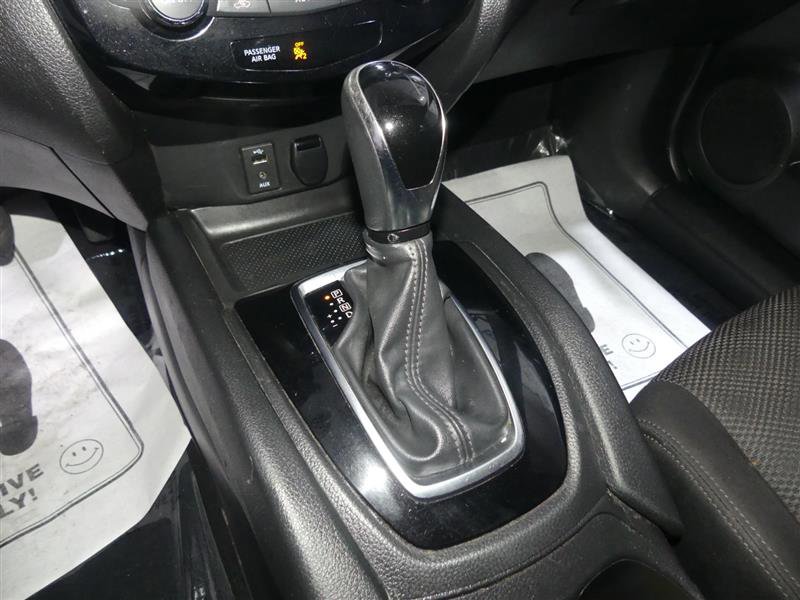 Used 2018 Nissan Rogue Sport SV w/ SV All-Weather Package image 38