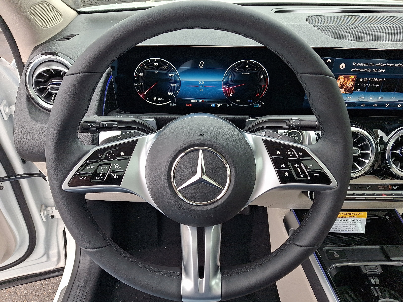 New 2026 Mercedes-Benz GLB 250 4MATIC image 16