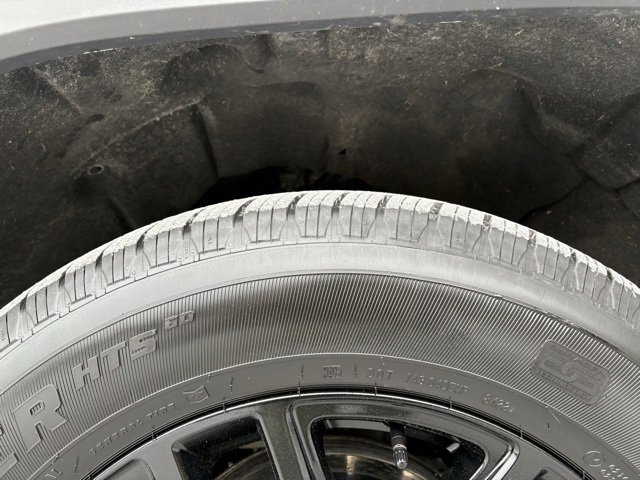 Used 2022 GMC Sierra 1500 Elevation image 12