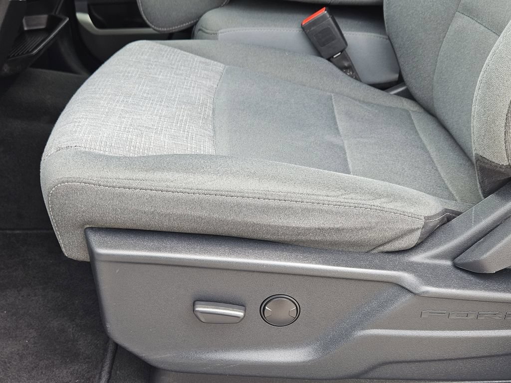 Used 2025 Ford F250 XLT AWD/4WD image 19