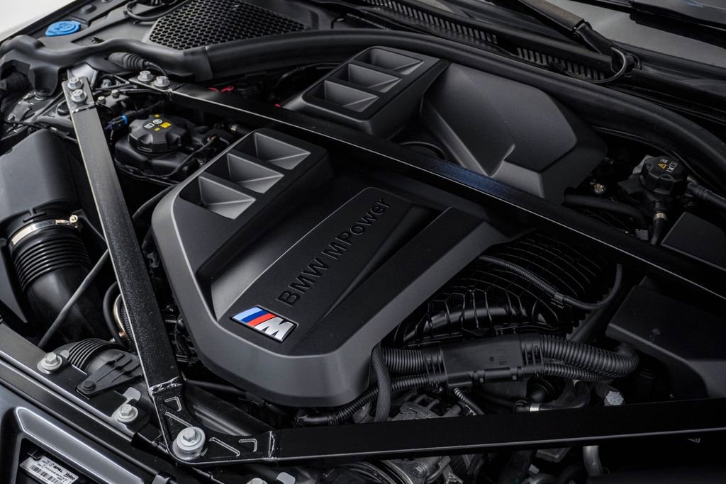 Used 2024 BMW M4 Competition image 31