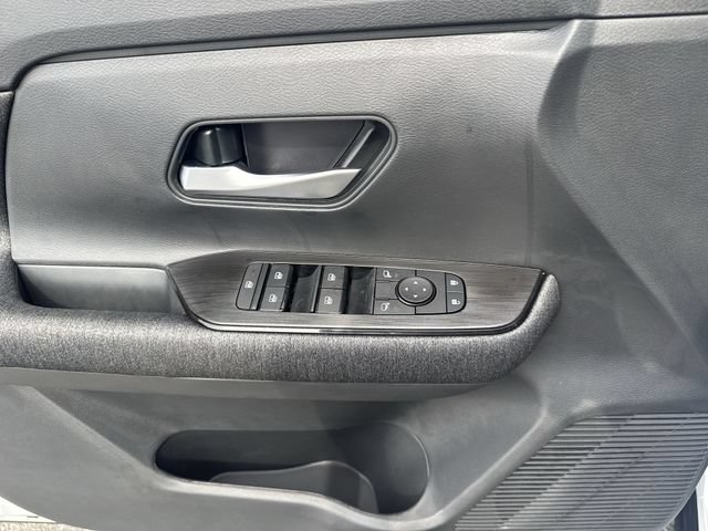 New 2026 Nissan Kicks SV FWD image 27