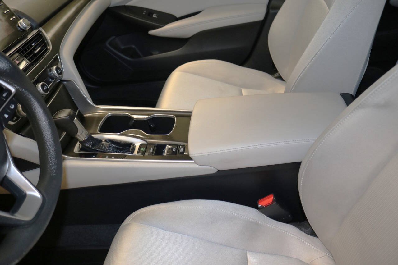 Used 2022 Honda Accord LX image 43