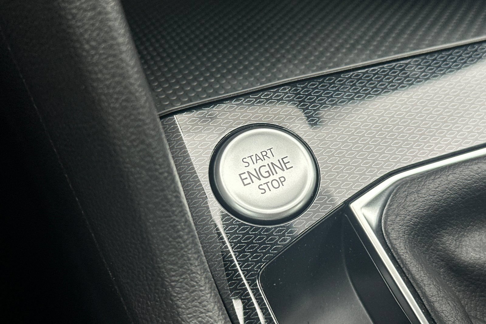 New 2027 Volkswagen Taos S FWD image 22
