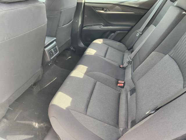 Used 2025 Toyota Camry LE image 29