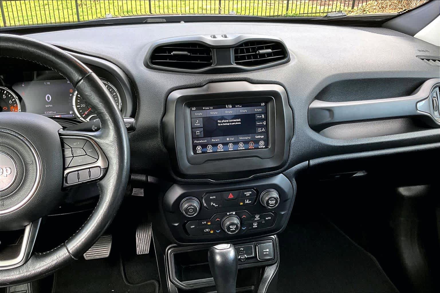 Used 2018 Jeep Renegade Limited w/ Advanced Technology Group FWD image 7