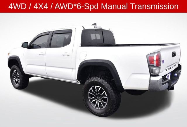 Used 2020 Toyota Tacoma TRD Off-Road image 3