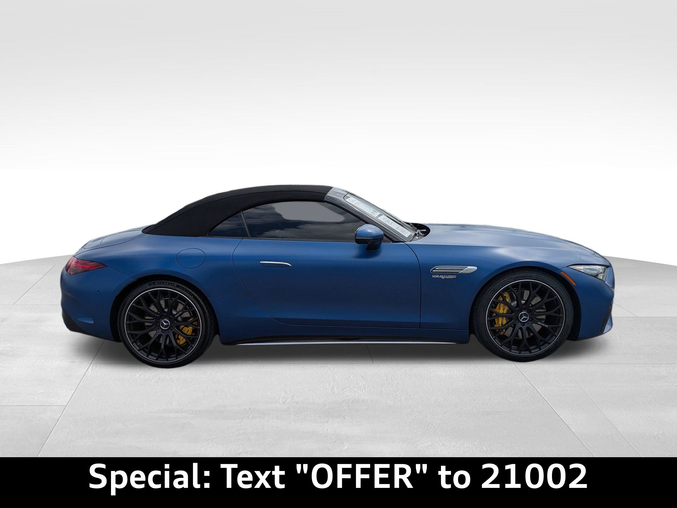 Used 2022 Mercedes-Benz SL 63 AMG 4MATIC image 35