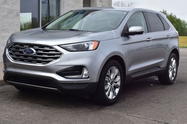 Used 2024 Ford Edge Titanium AWD/4WD image 16