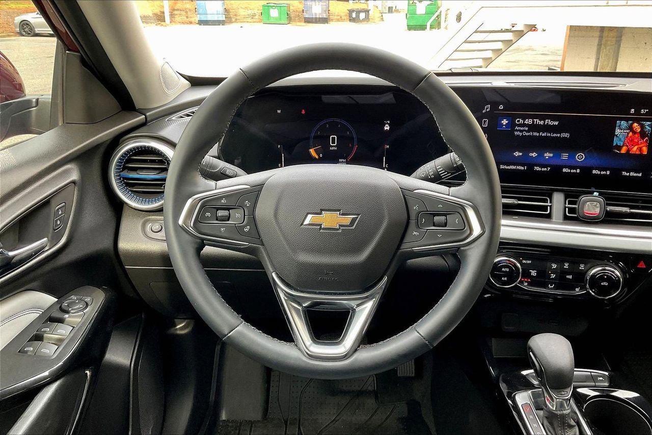 Used 2024 Chevrolet Trax LT w/ Driver Confidence Package image 10