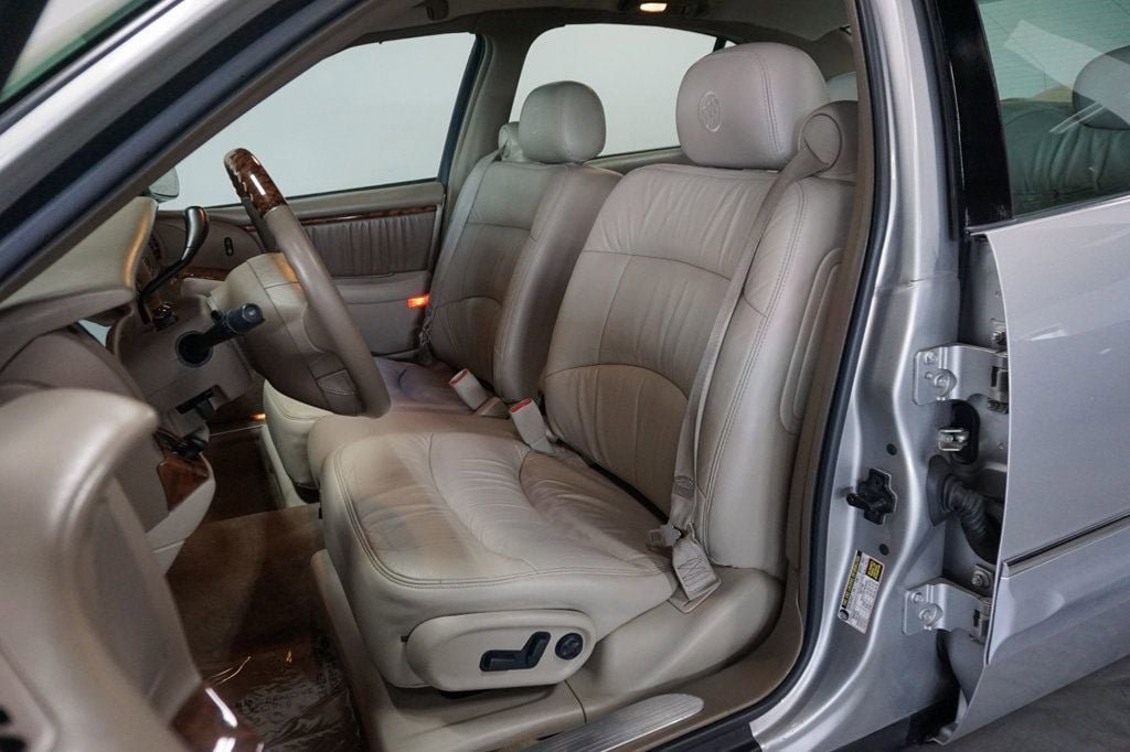 Used 2004 Buick Park Avenue Ultra FWD image 9