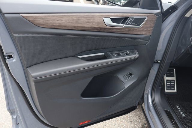 New 2026 Volkswagen Atlas SEL Premium R-Line image 10