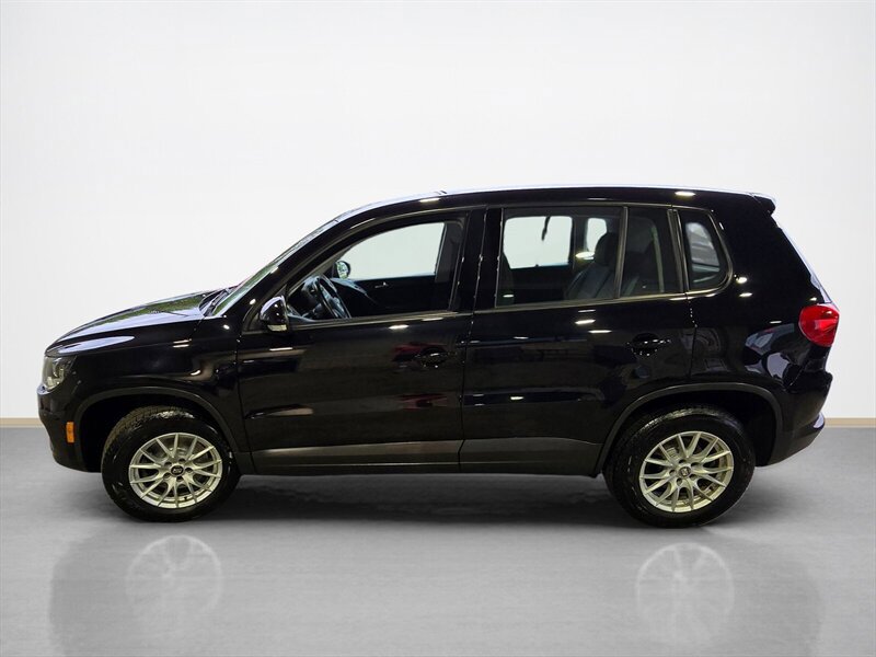 Used 2014 Volkswagen Tiguan S FWD image 7