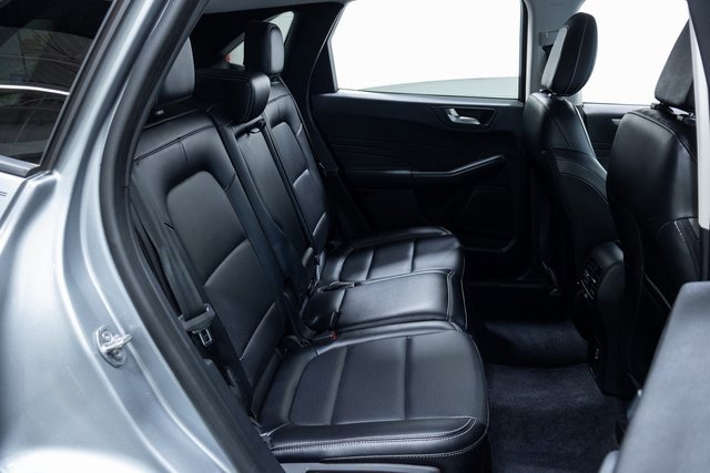 Used 2022 Ford Escape SEL image 23