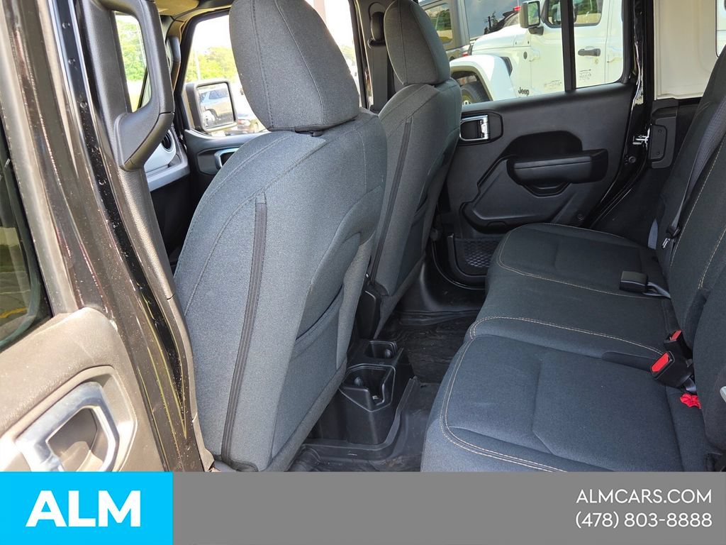 Used 2024 Jeep Wrangler Unlimited Sport AWD/4WD image 15