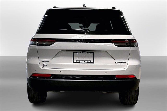 New 2025 Jeep Grand Cherokee Limited image 4