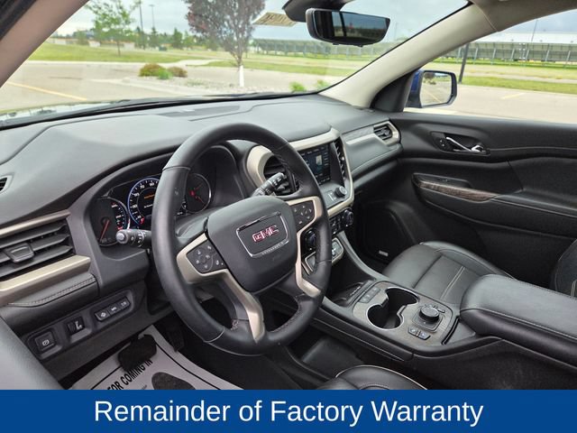 Used 2023 GMC Acadia Denali w/ Denali Technology Package AWD/4WD image 14