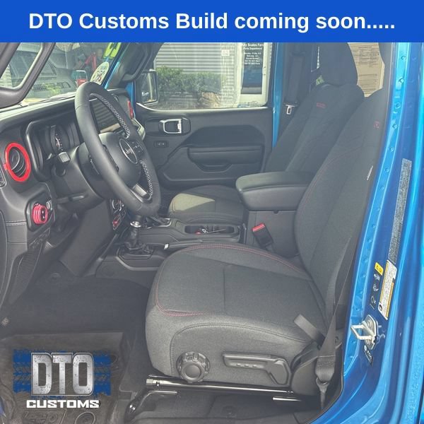 Used 2025 Jeep Gladiator Rubicon w/ Safety Group AWD/4WD image 19