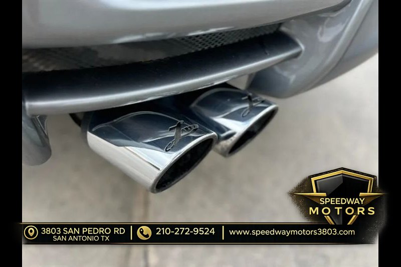 Used 2017 INFINITI QX80 2WD w/ Driver Assistance Package image 9
