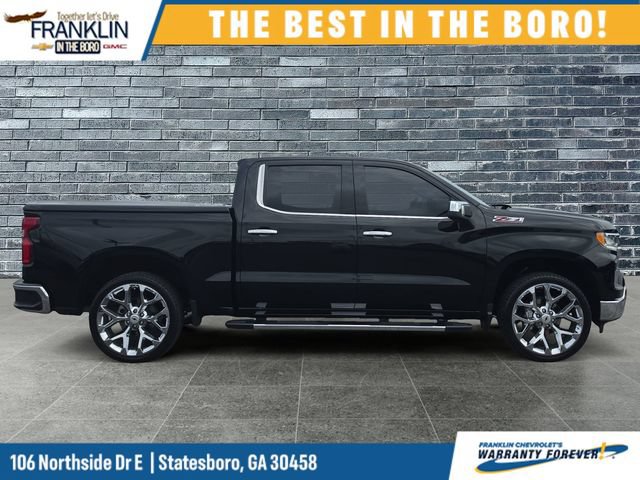 Used 2023 Chevrolet Silverado 1500 LTZ w/ LTZ Premium Package AWD/4WD image 7