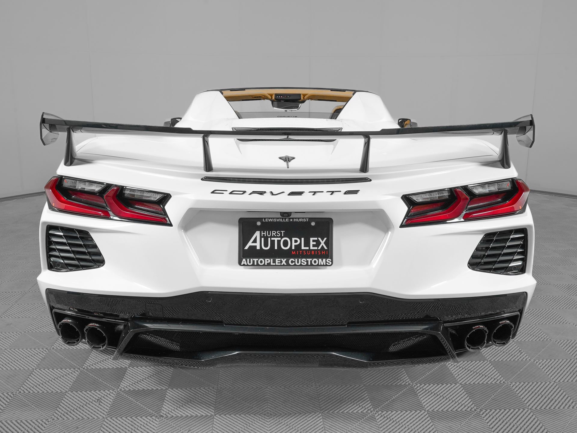 Used 2024 Chevrolet Corvette Stingray Premium Conv w/ 3LT image 9