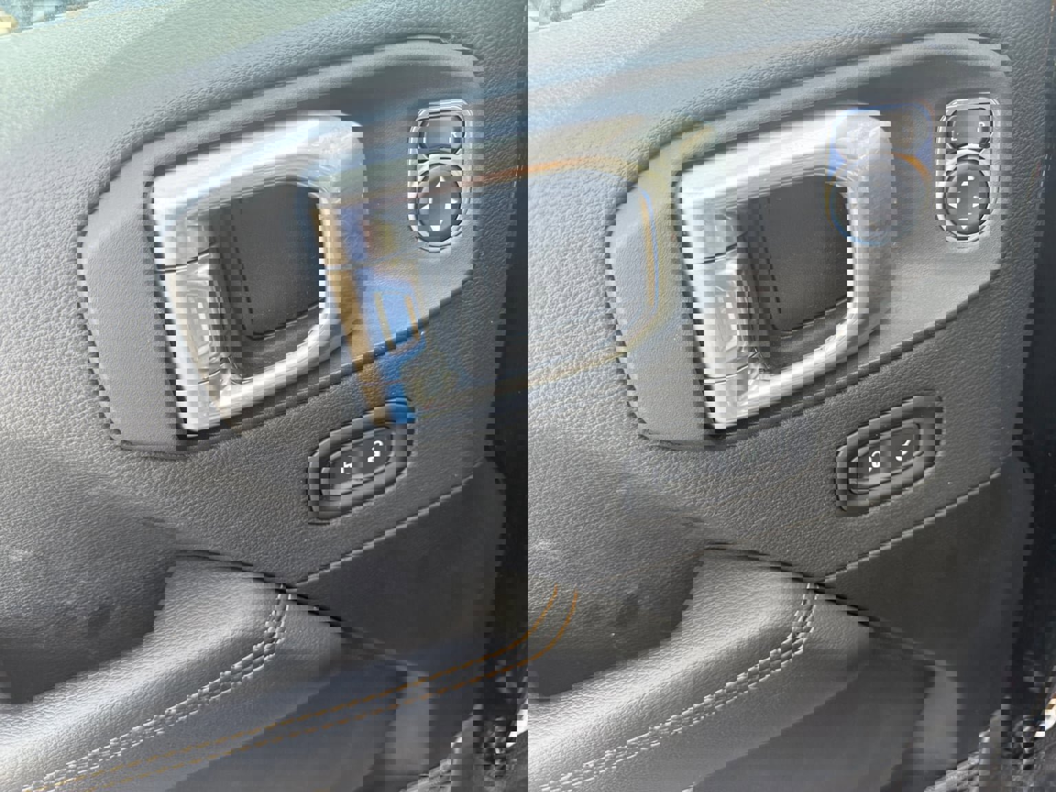 Used 2023 Jeep Gladiator Overland image 11