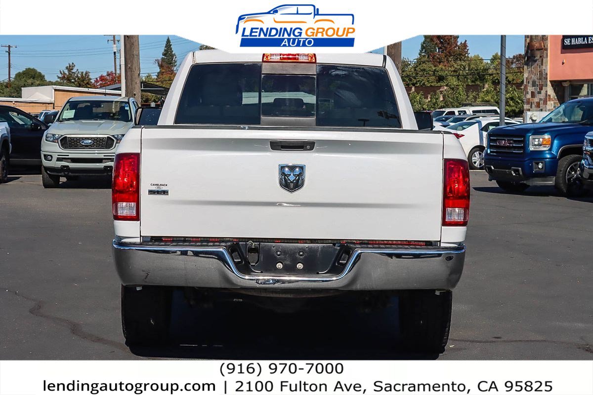Used 2017 RAM 1500 Classic SLT image 3