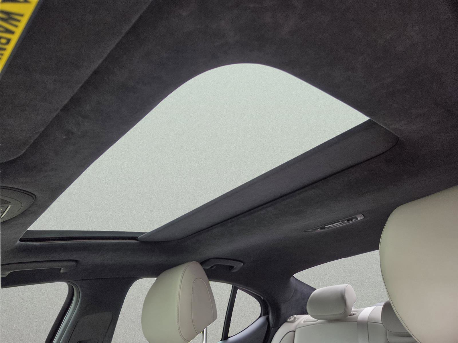 Used 2023 Genesis G70 3.3T w/ Sport Prestige Package image 16