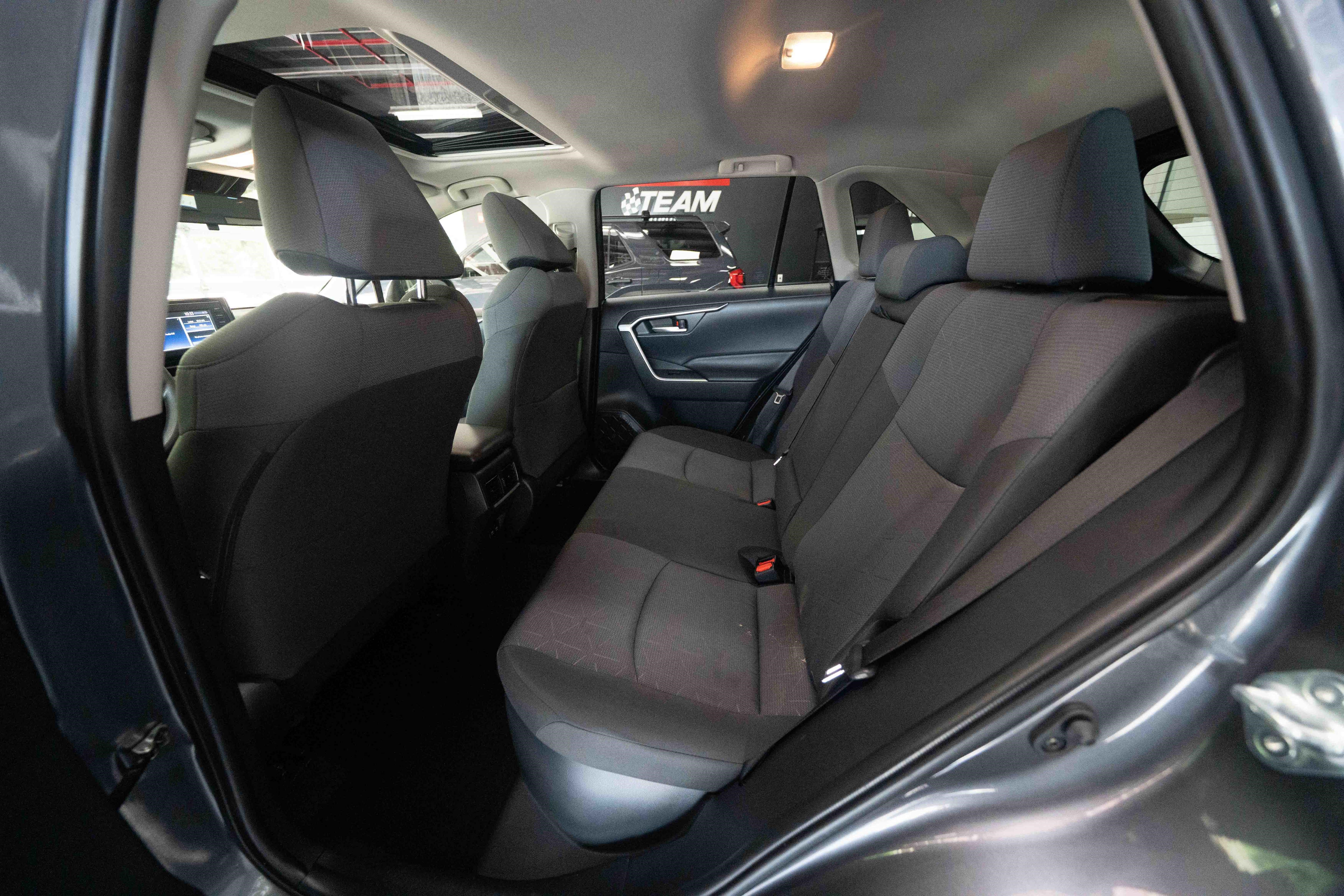 Used 2019 Toyota RAV4 XLE w/ Convenience Package AWD/4WD image 23