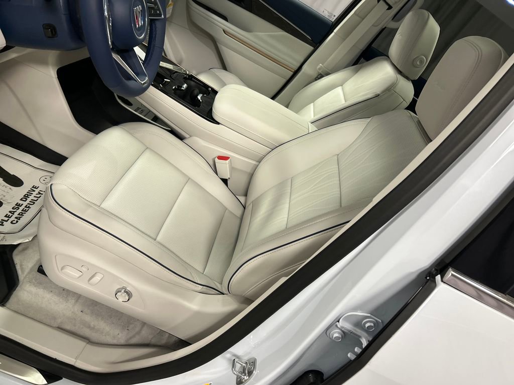 New 2026 Buick Enclave Avenir w/ Super Cruise Package image 10