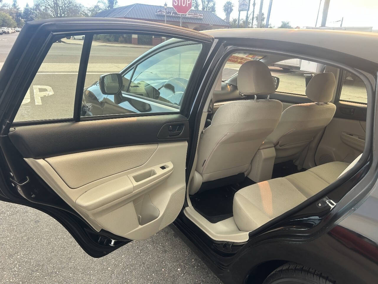 Used 2014 Subaru Impreza 2.0i AWD/4WD image 18