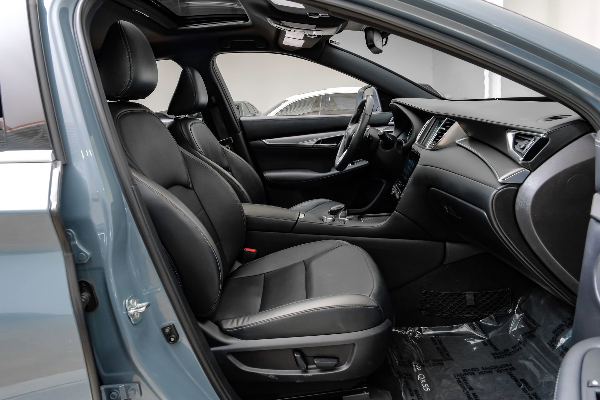 Used 2023 INFINITI QX55 Luxe w/ Cargo Package image 36