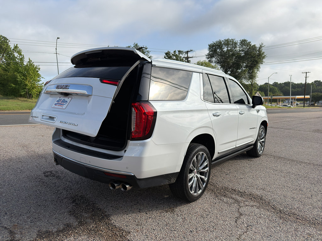 Certified 2021 GMC Yukon Denali w/ Denali Premium Package RWD image 10