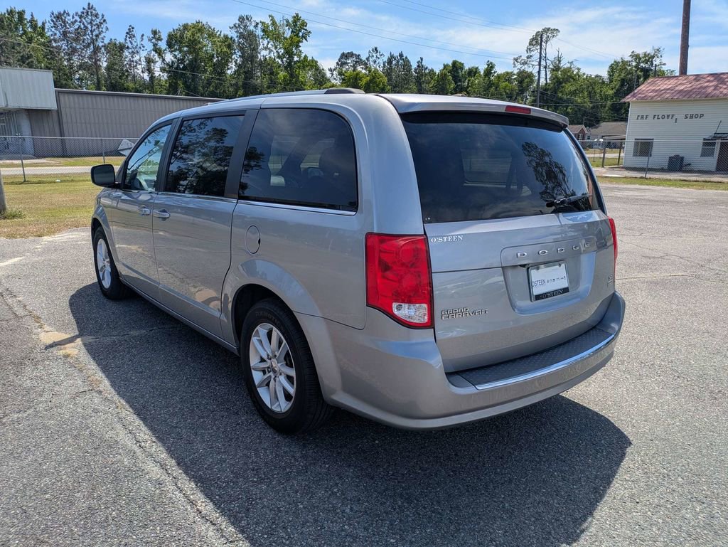 Used 2019 Dodge Grand Caravan SXT image 6