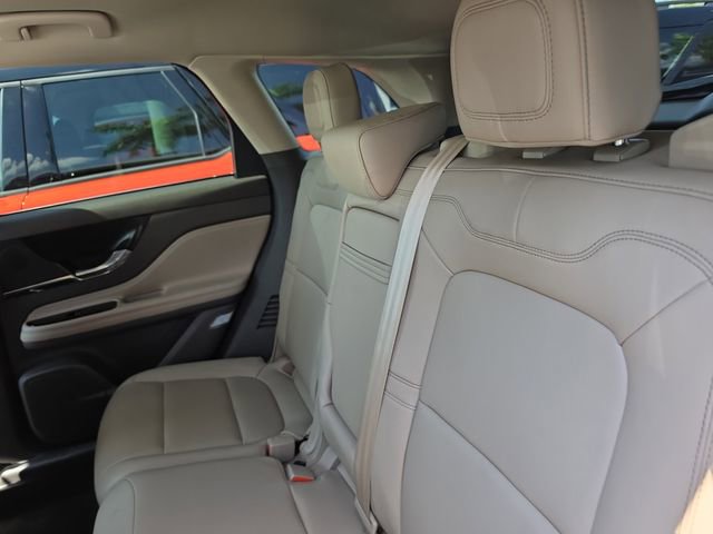 Used 2023 Lincoln Corsair FWD image 9