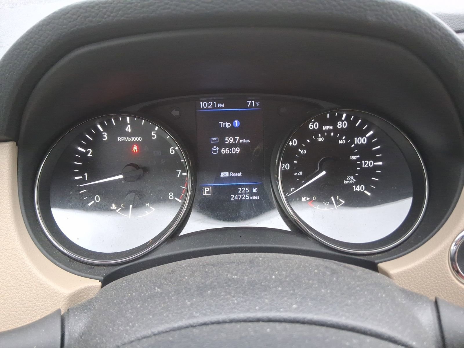 Used 2020 Nissan Rogue SV FWD image 7