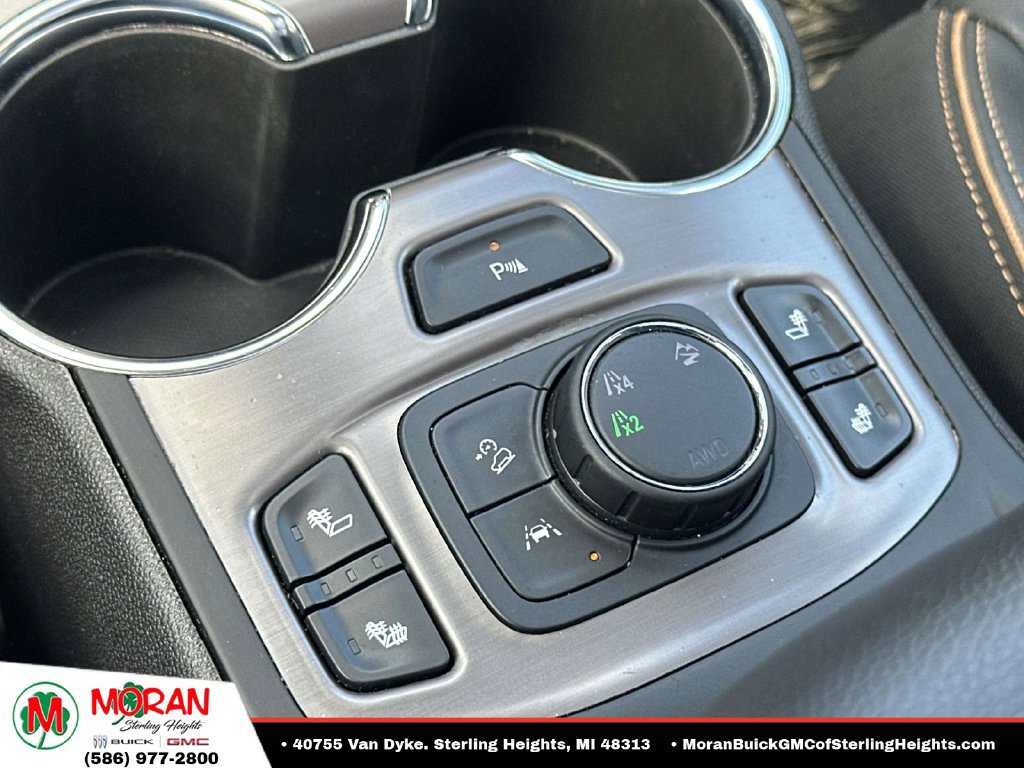Certified 2024 GMC Terrain AT4 w/ Tech Package AWD/4WD image 29